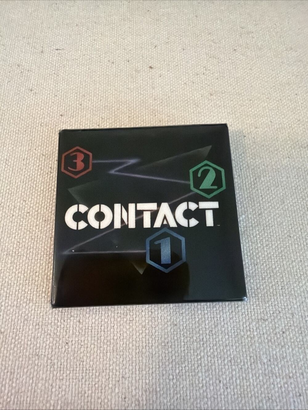 3 2 1 Contact TV Promo Button Pinback